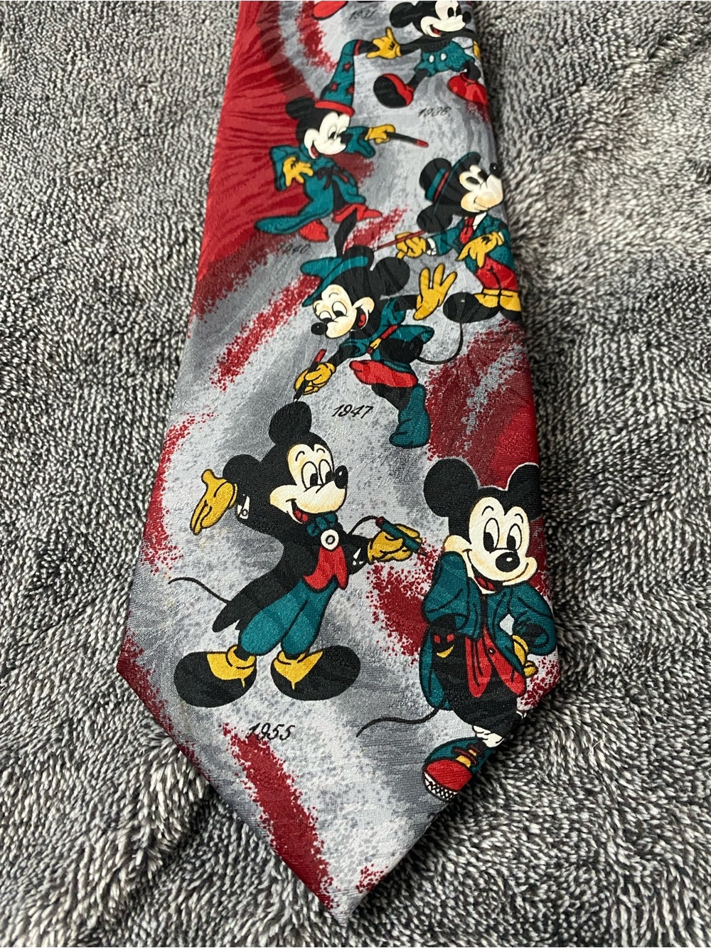Vintage 90s Retro Mickey‎ Unlimited Through The Years Red Disney Tie
